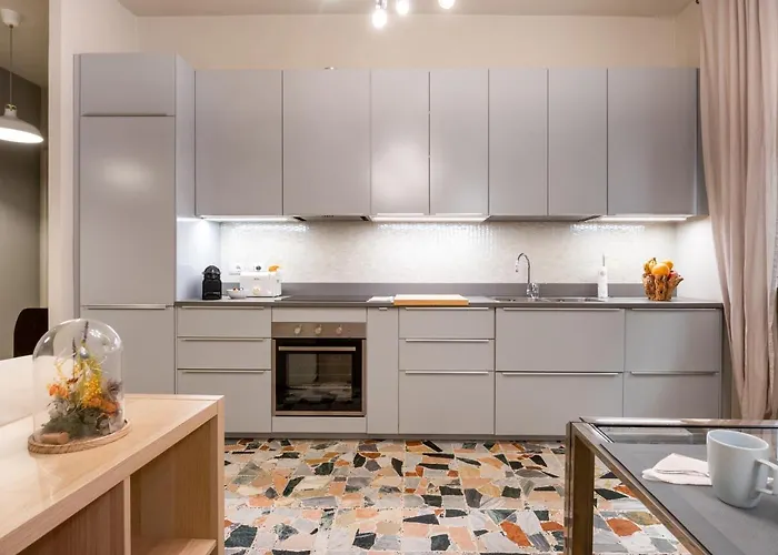 Apartment Book Now! A 1 Min Walk From Duomo Of